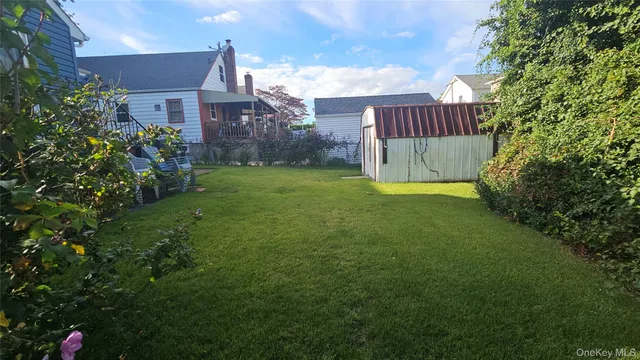 $749,000 | 956 Hillside Boulevard, New Hyde Park, NY 11040