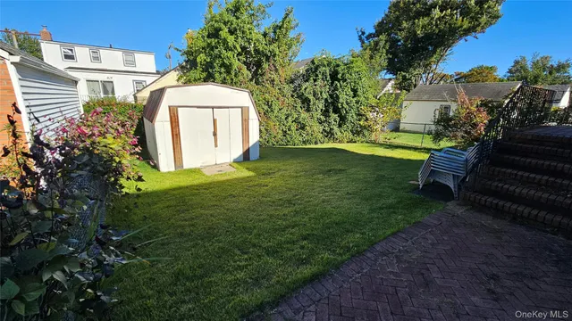 $749,000 | 956 Hillside Boulevard, New Hyde Park, NY 11040