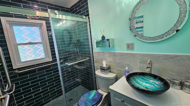 $749,000 | 956 Hillside Boulevard, New Hyde Park, NY 11040