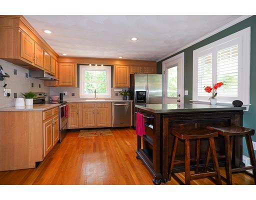 11 Barnum Road Burlington, MA 01803 - Photo 7 of 30 Gallery Image 7