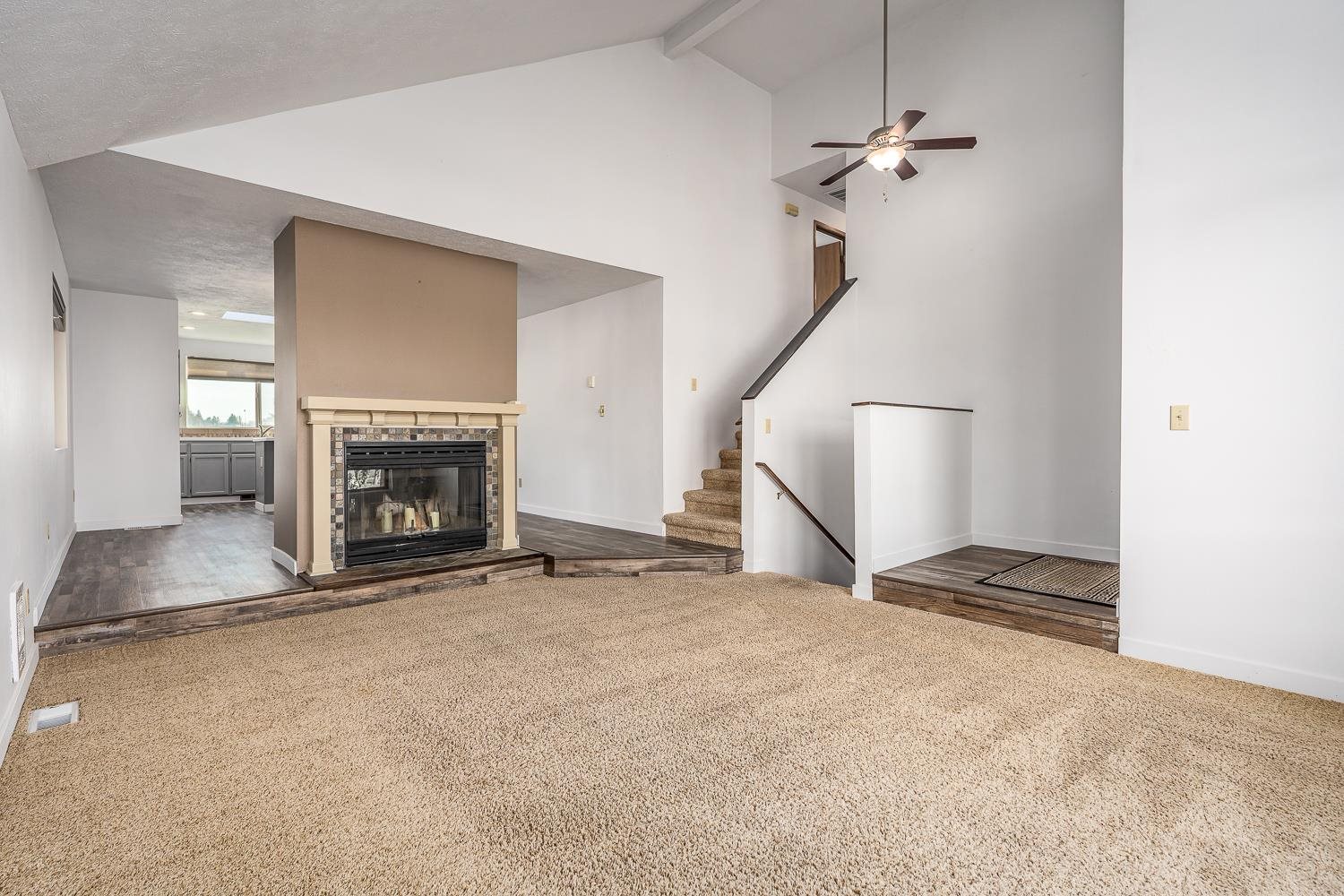5112 North Lucille Road Spokane Valley, WA 99216 - Photo 4 of 28 Gallery Image 4