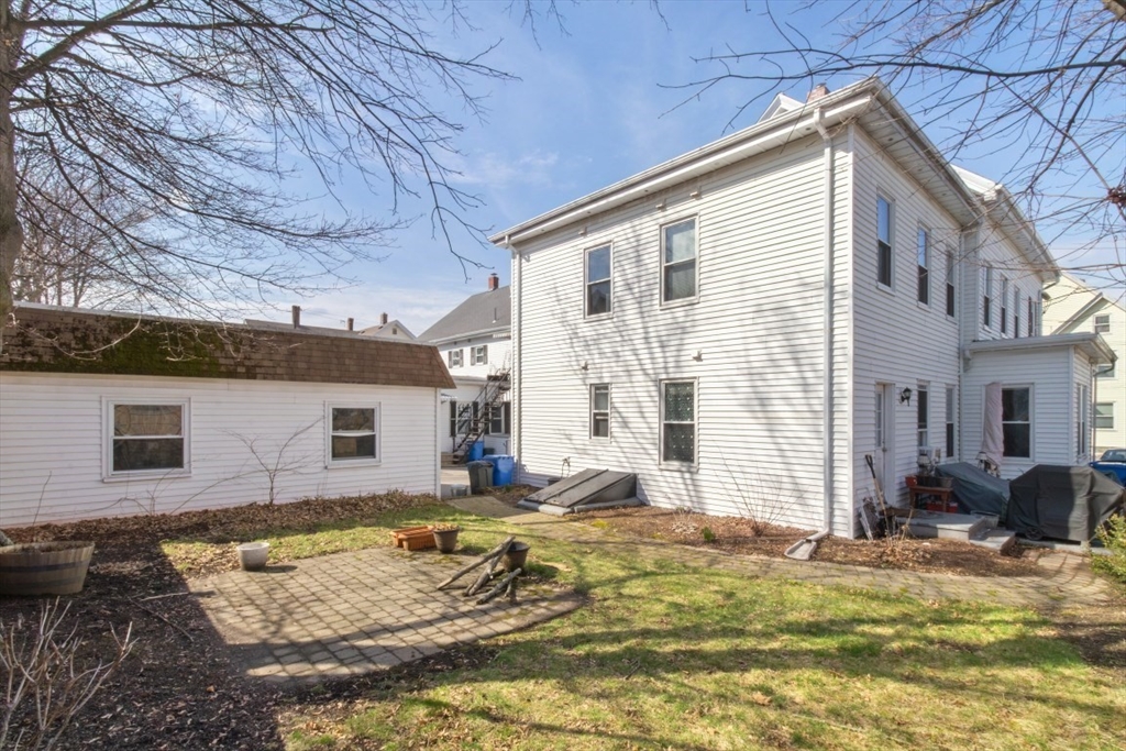 103 Cushing Street, Unit 4 Waltham, MA 02453 - Photo 22 of 27