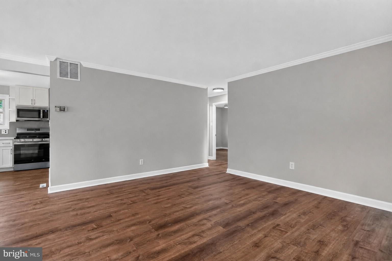 1321 Asheville Road District Heights, MD 20747 - Photo 6 of 32