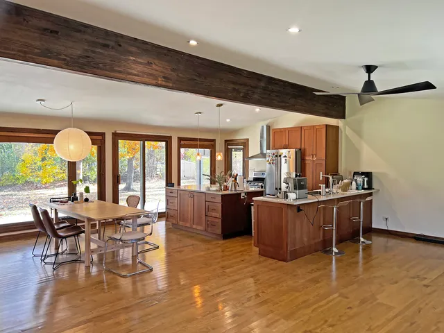 $549,000 | 109 South Crooked Creek Trail, Barrington, IL 60010