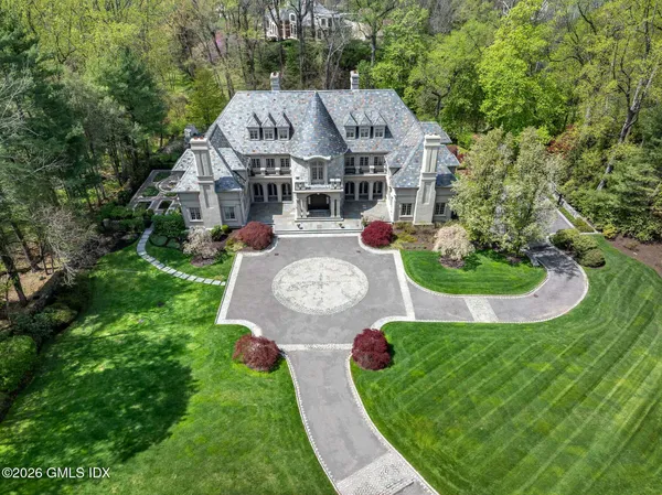 $12,100,000 | 524 Lake Avenue, Greenwich, CT 06830