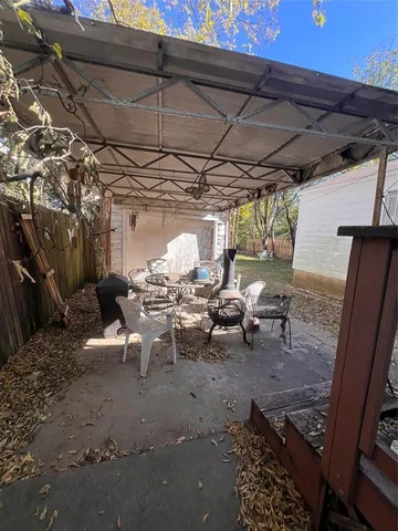 $200,000 | 906 Eli Avenue, Dallas, TX 75211