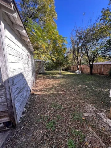 $200,000 | 906 Eli Avenue, Dallas, TX 75211