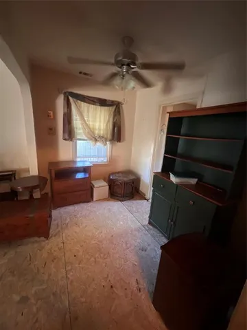 $200,000 | 906 Eli Avenue, Dallas, TX 75211