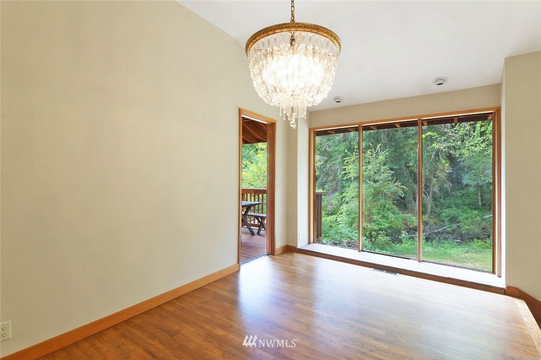 23203 Locust Way Bothell, WA 98021 - Photo 11 of 25