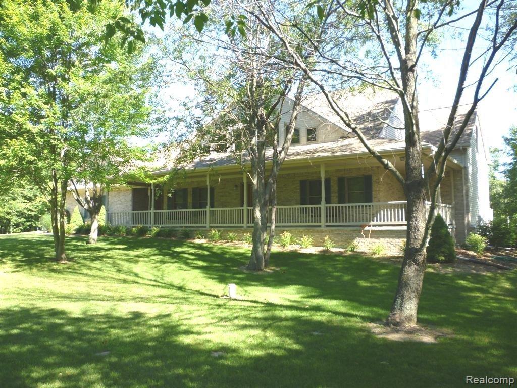 5565 Curdy Road Howell, MI 48855 - Photo 2 of 9 Daigle-front elevation1