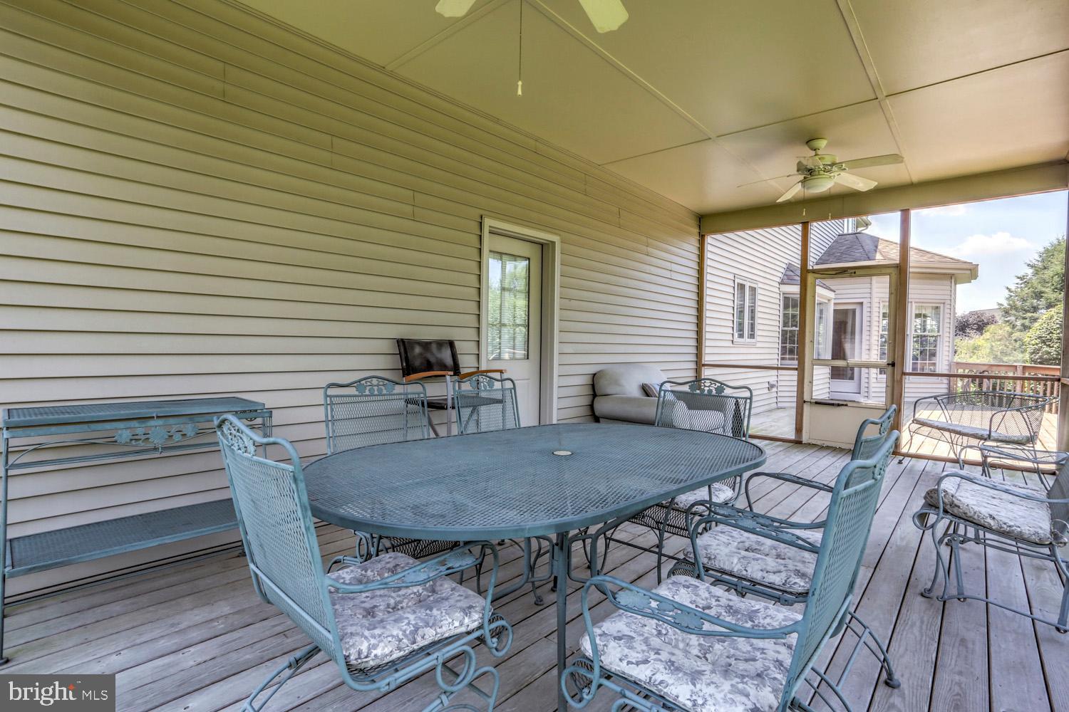 27 Old Post Lane Lititz, PA 17543 - Photo 9 of 67 Gallery Image 9