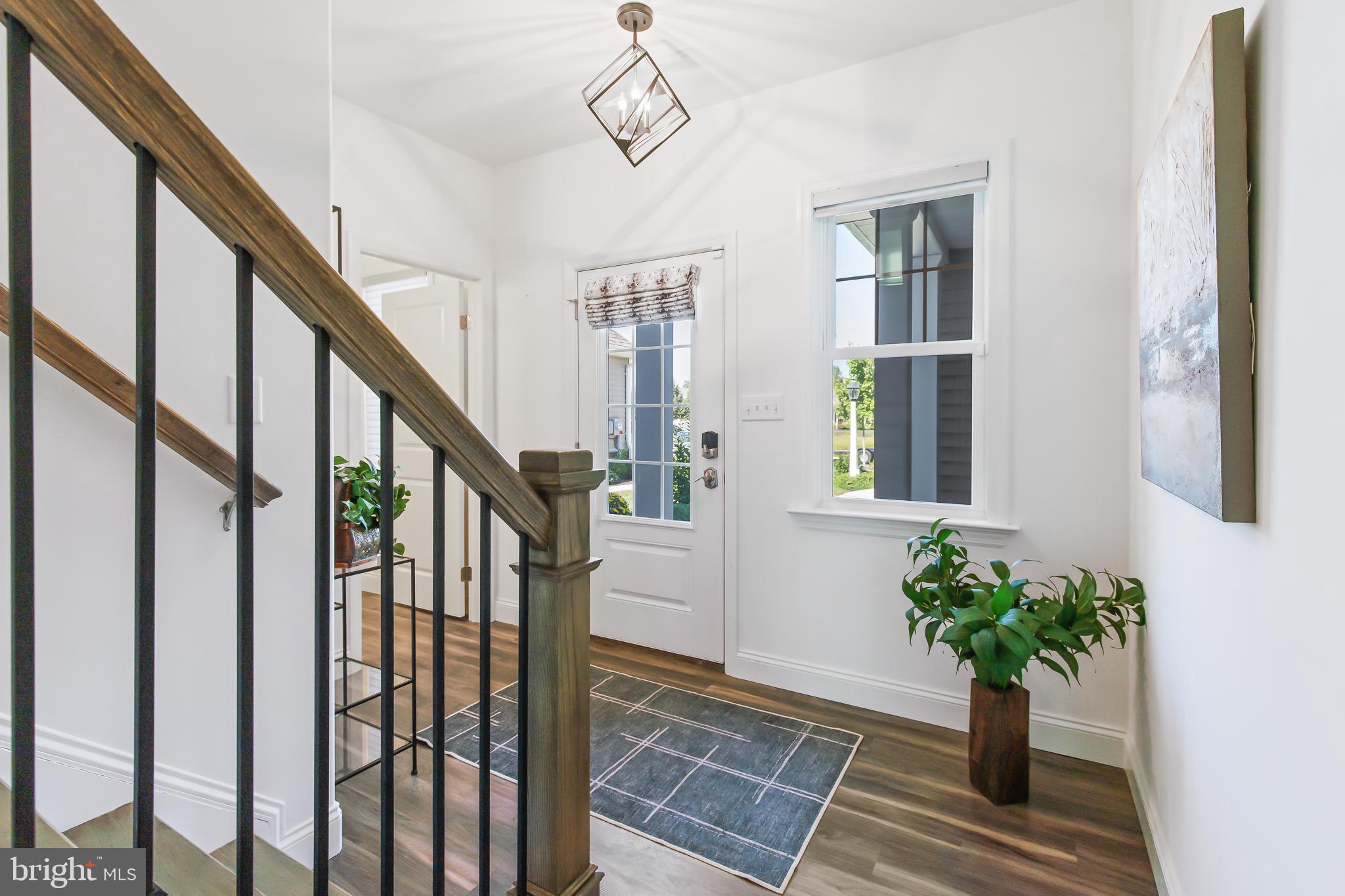 356 Meadow Rose Drive Lititz, PA 17543 - Photo 4 of 38 Gallery Image 4