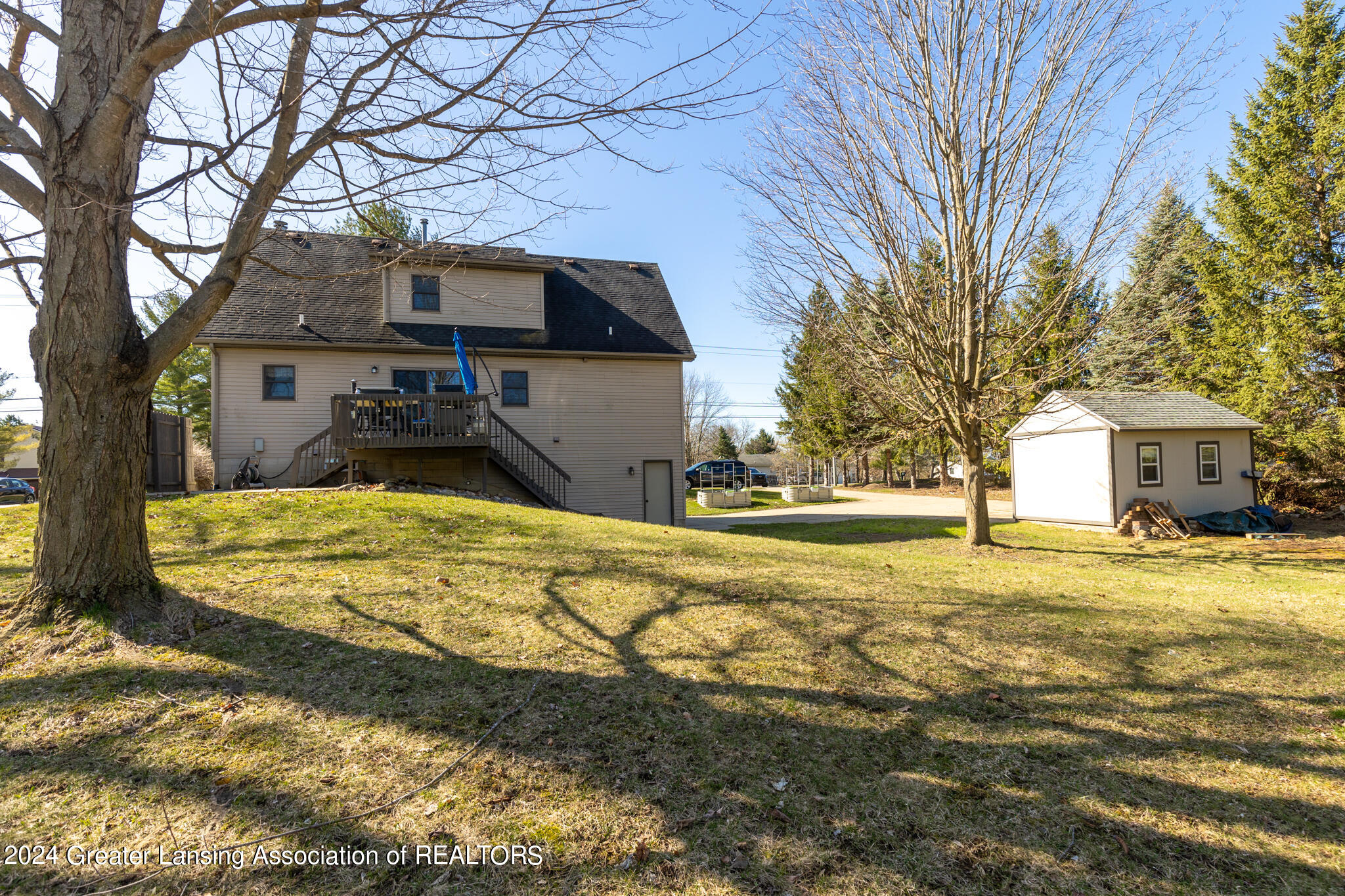 110 West Herbison Road Dewitt, MI 48820 - Photo 25 of 41 110_W_Herbison_MASON-5
