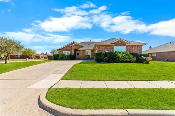 $359,000 | 2861 Avery, Rockwall, TX 75032