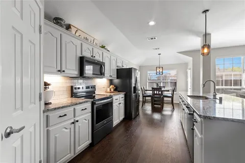 $349,000 | 2861 Avery, Rockwall, TX 75032