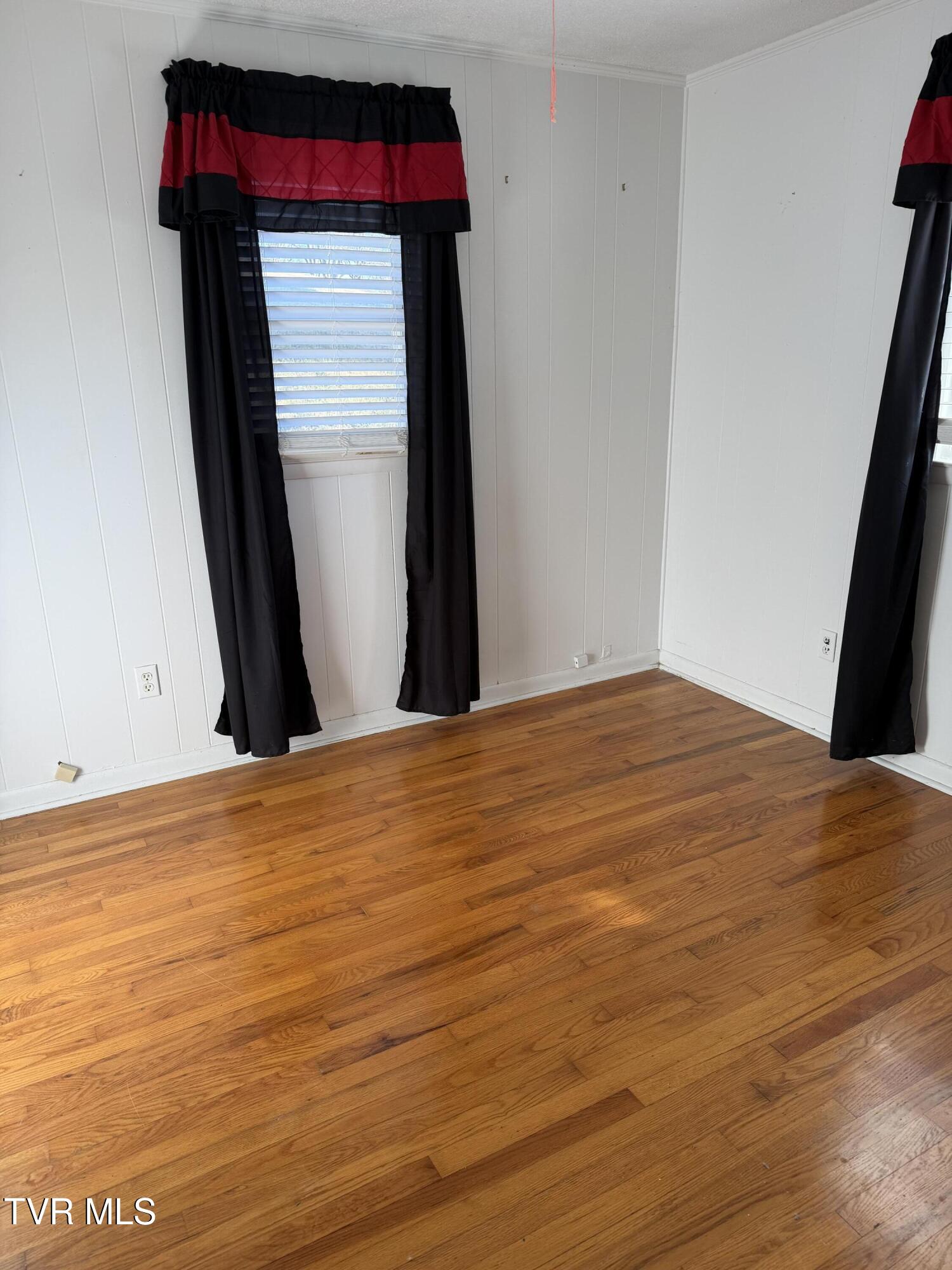 142 Cressview Road Mountain City, TN 37683 - Photo 34 of 35 IMG_5562