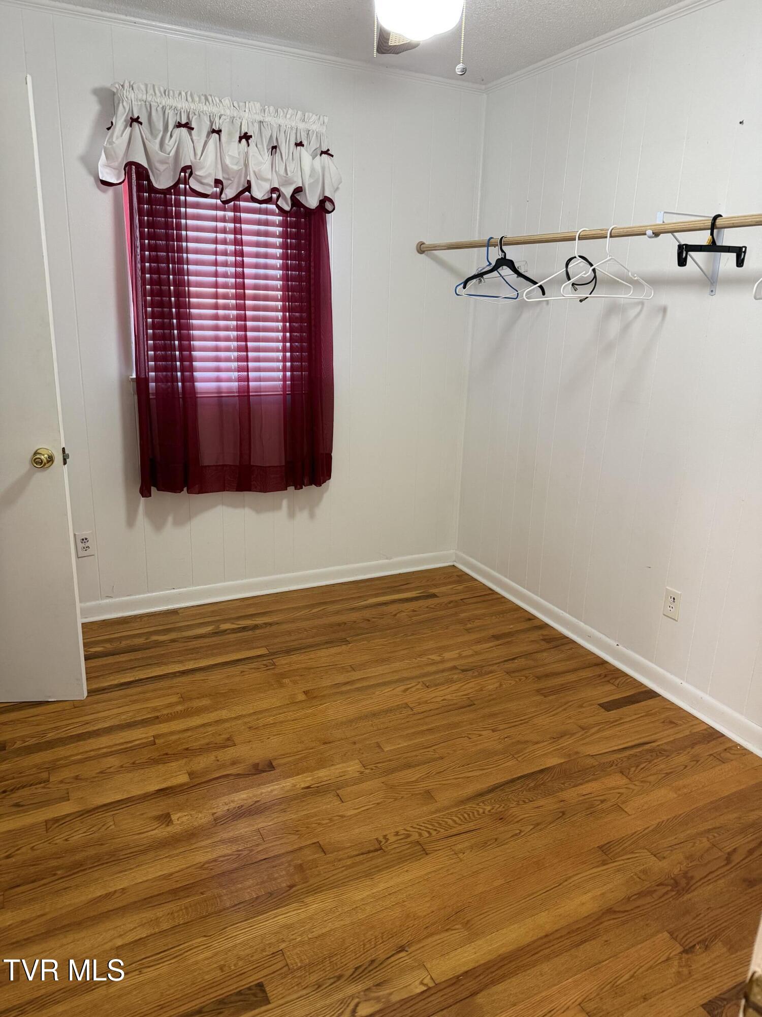 142 Cressview Road Mountain City, TN 37683 - Photo 35 of 35 IMG_5561