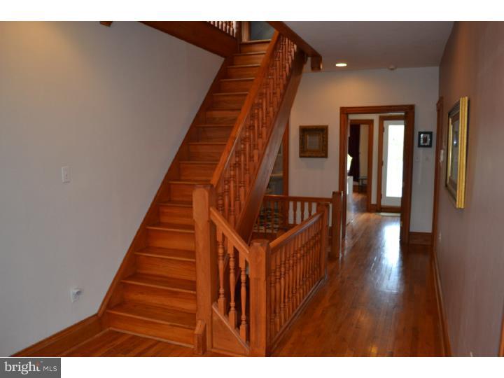 1301 Ashbourne Road Cheltenham, PA 19027 - Photo 18 of 25 Hallway