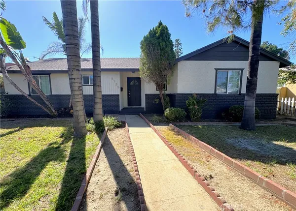 $874,950 | 8735 Corbin Avenue, Northridge, CA 91324
