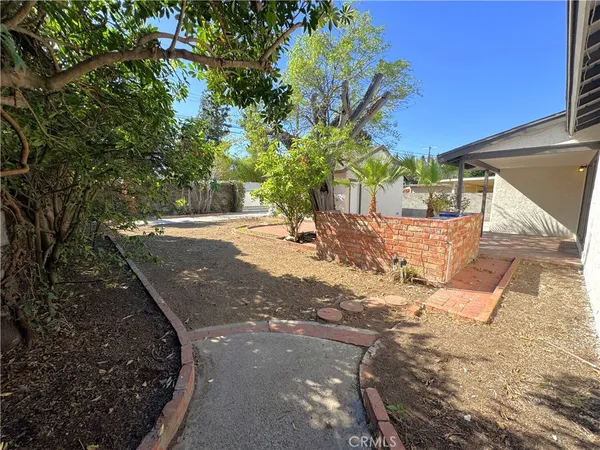 $874,950 | 8735 Corbin Avenue, Northridge, CA 91324