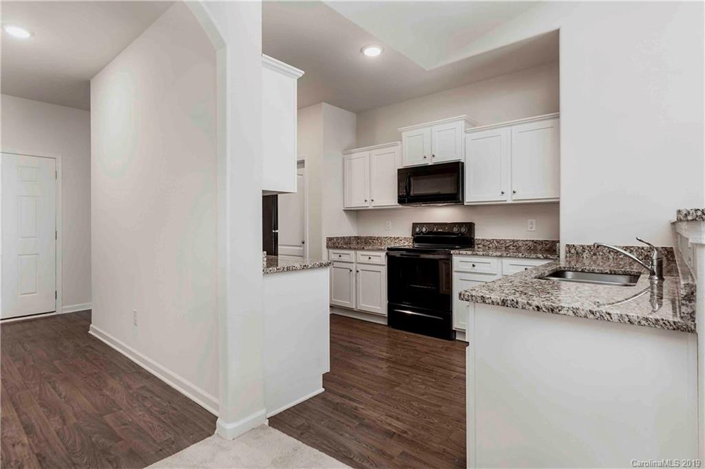 9720 Weikert Road Charlotte, NC 28215 - Photo 4 of 15 Gallery Image 4