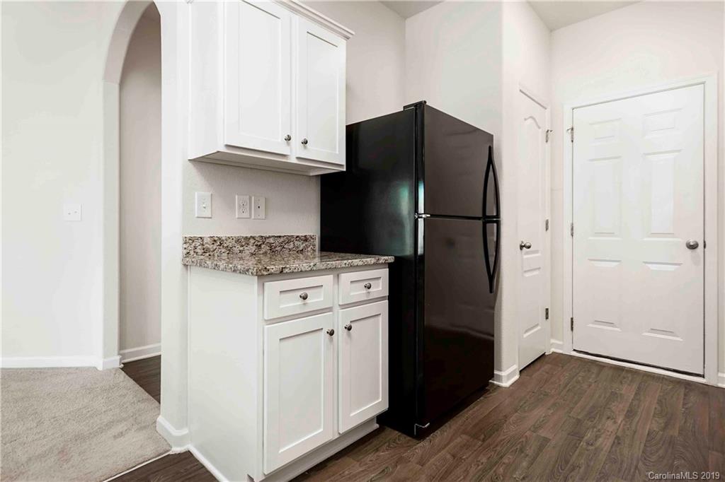 9720 Weikert Road Charlotte, NC 28215 - Photo 8 of 15 Gallery Image 8