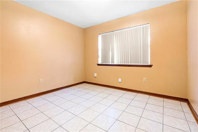 $305,000 | 1525 Pasadena Avenue, Metairie, LA 70001