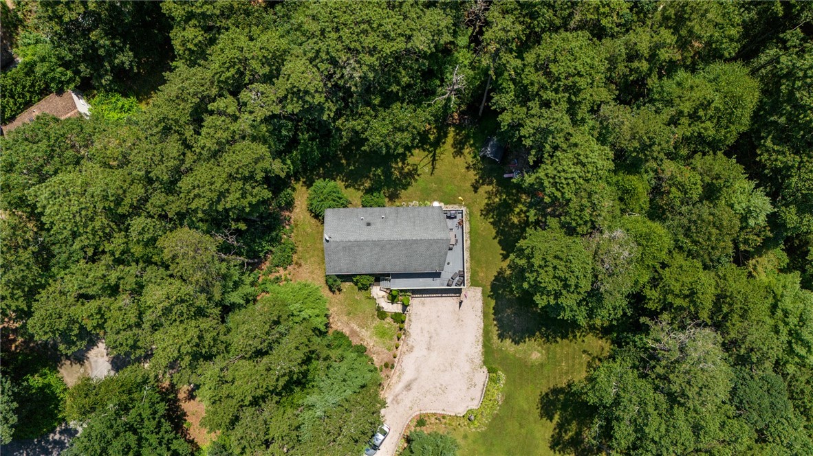 23 Gilman Road Hopkinton, RI 02832 - Photo 3 of 50 Gallery Image 3