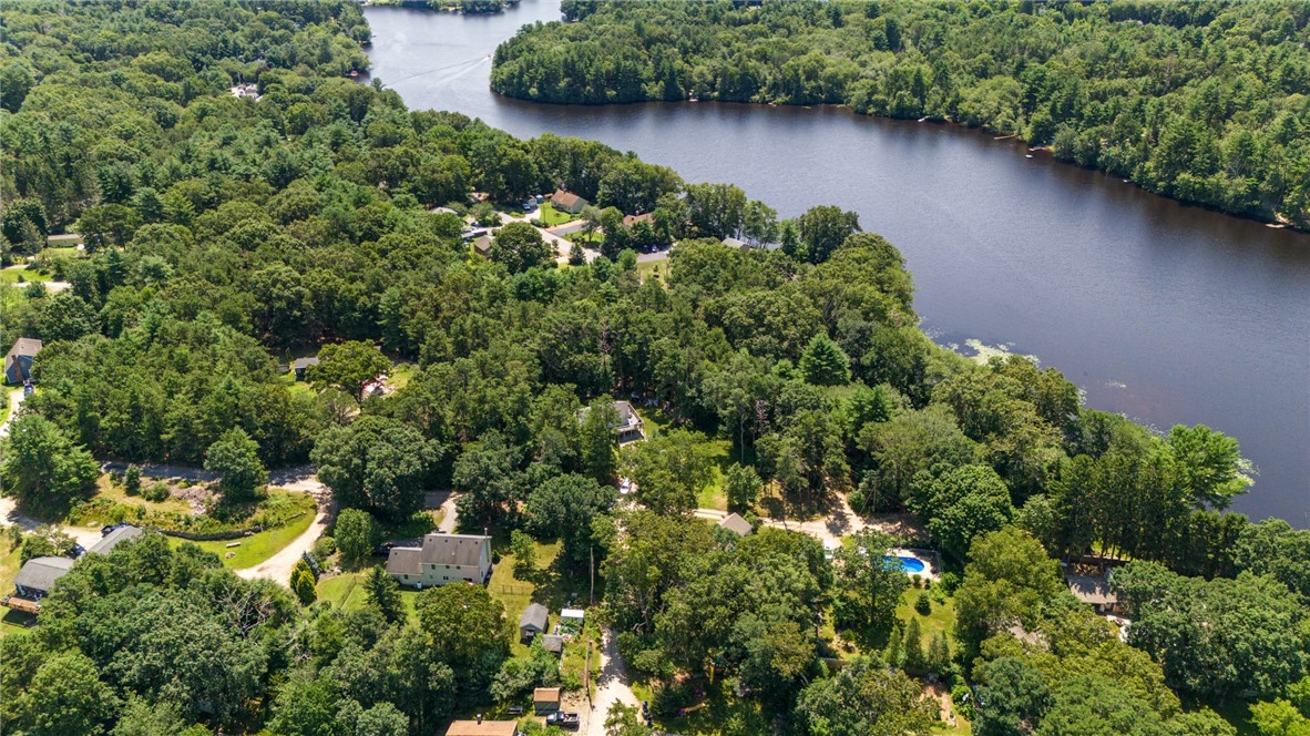 23 Gilman Road Hopkinton, RI 02832 - Photo 6 of 50 Gallery Image 6