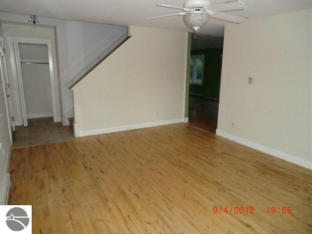 13243 Brownell Road Beulah, MI 49617 - Photo 6 of 25 1739446-5.JPG