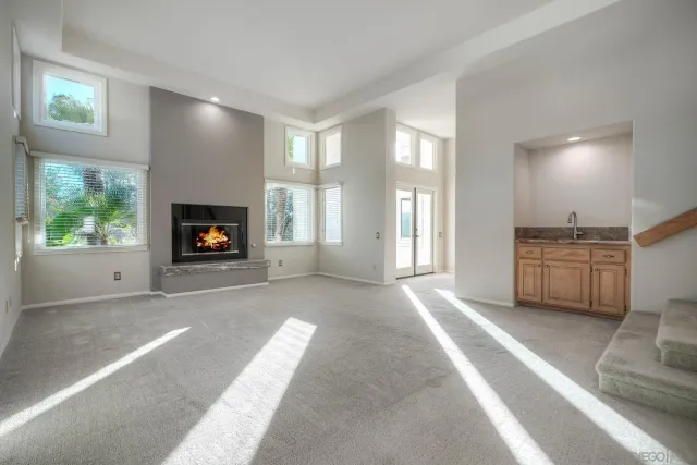 a view of empty room