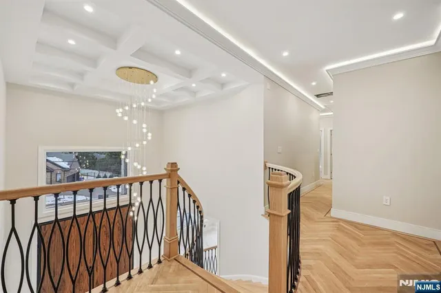 $3,225,000 | 25 MacArthur Avenue, Closter, NJ 07624