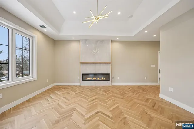 $3,225,000 | 25 MacArthur Avenue, Closter, NJ 07624