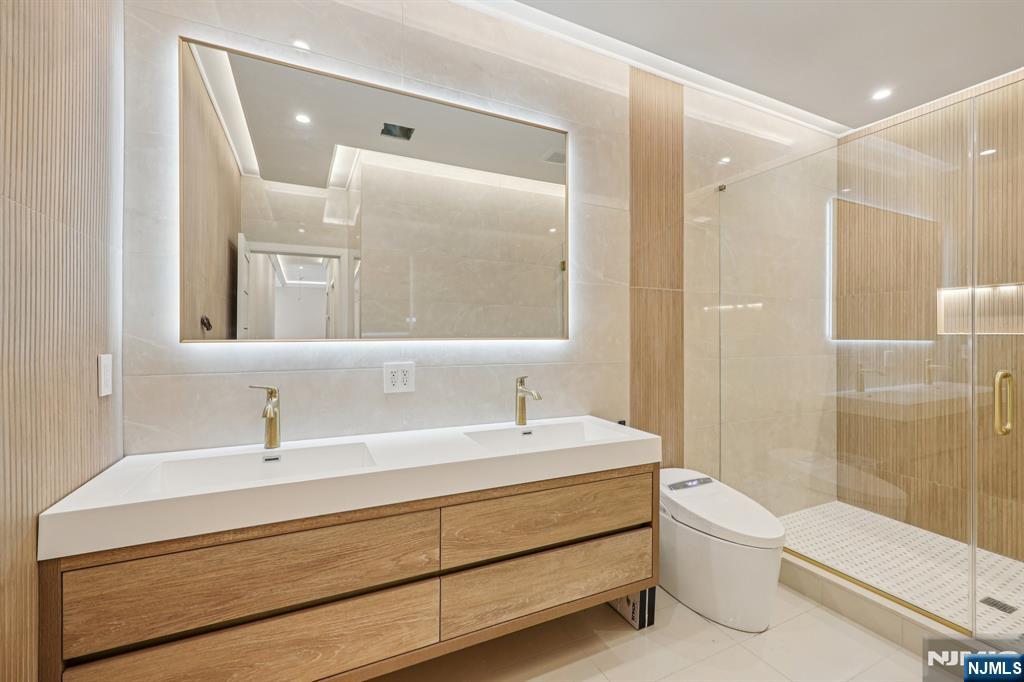 25 MacArthur Avenue Closter, NJ 07624 - Photo 33 of 49