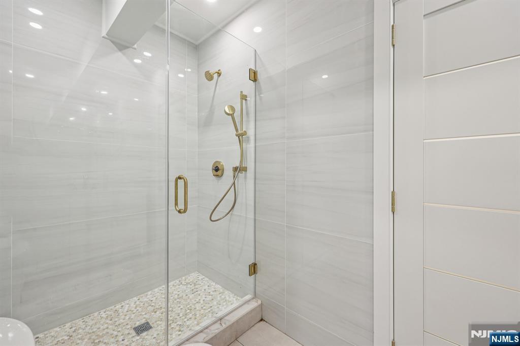 25 MacArthur Avenue Closter, NJ 07624 - Photo 47 of 49