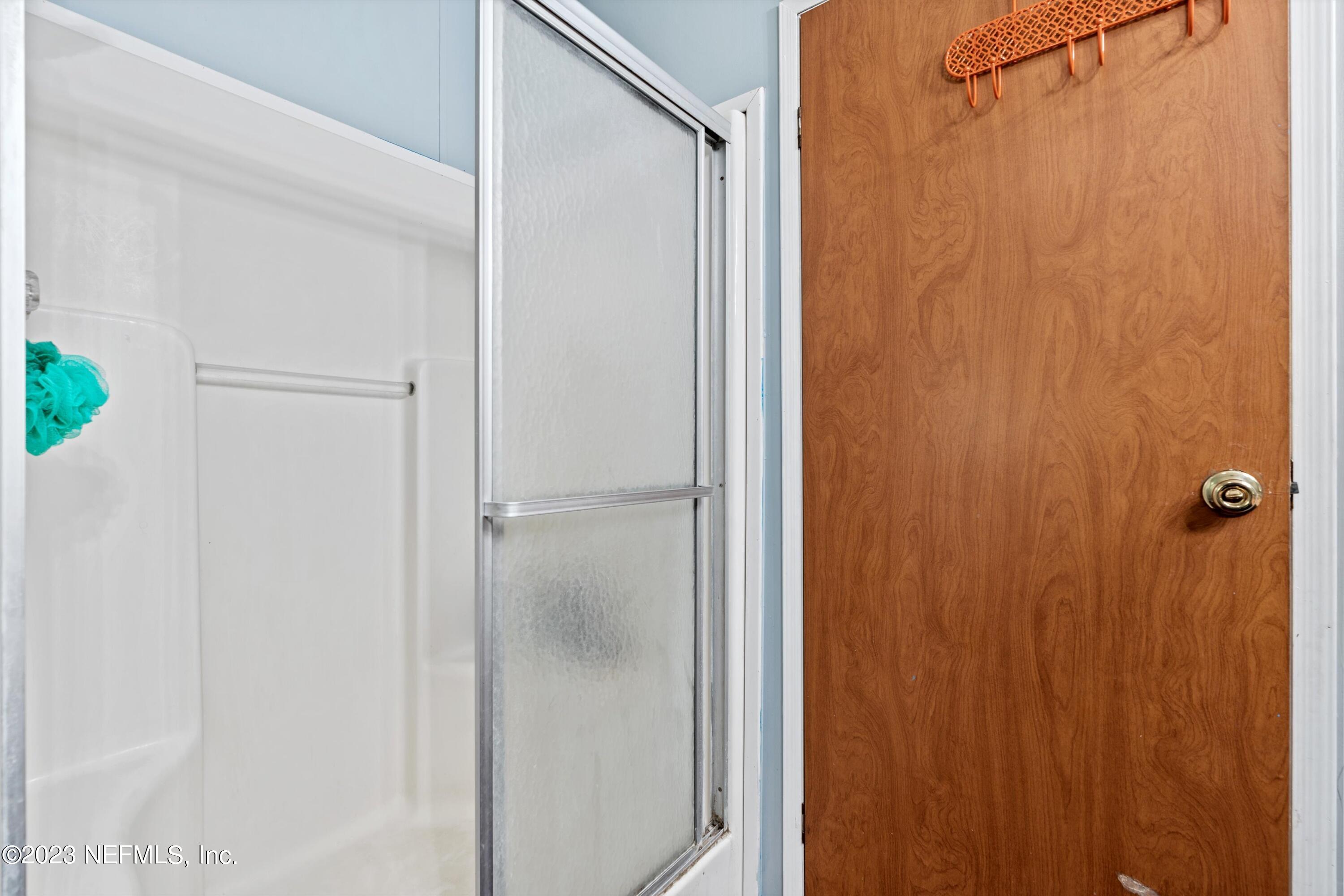 7940 Plummer Road Jacksonville, FL 32219 - Photo 21 of 27 21-Shower