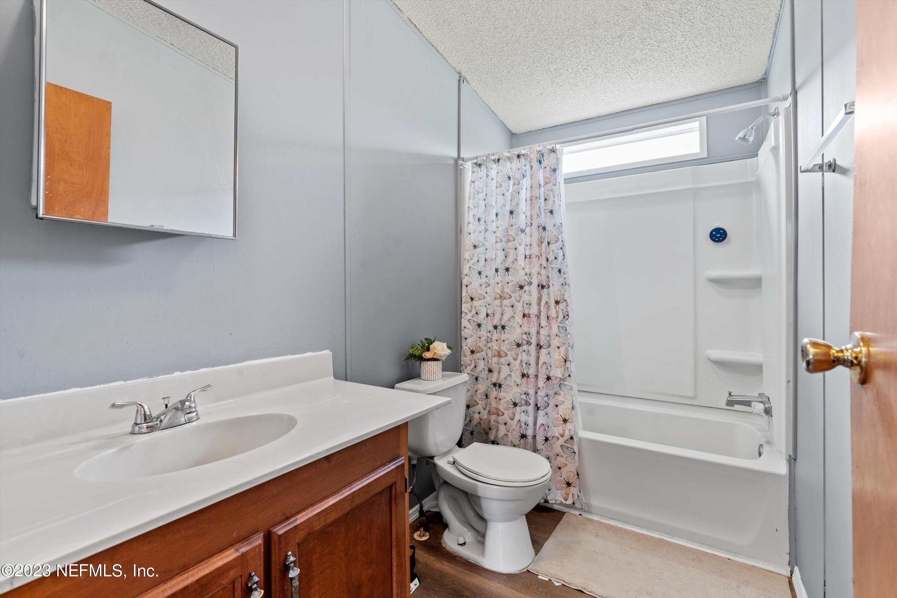 7940 Plummer Road Jacksonville, FL 32219 - Photo 23 of 27 23-Guest Bath