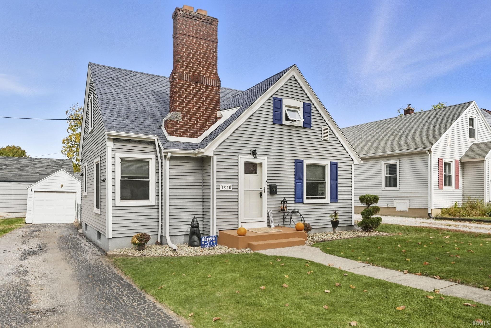 1646 Spring Street Fort Wayne, IN 46808 - Photo 3 of 36