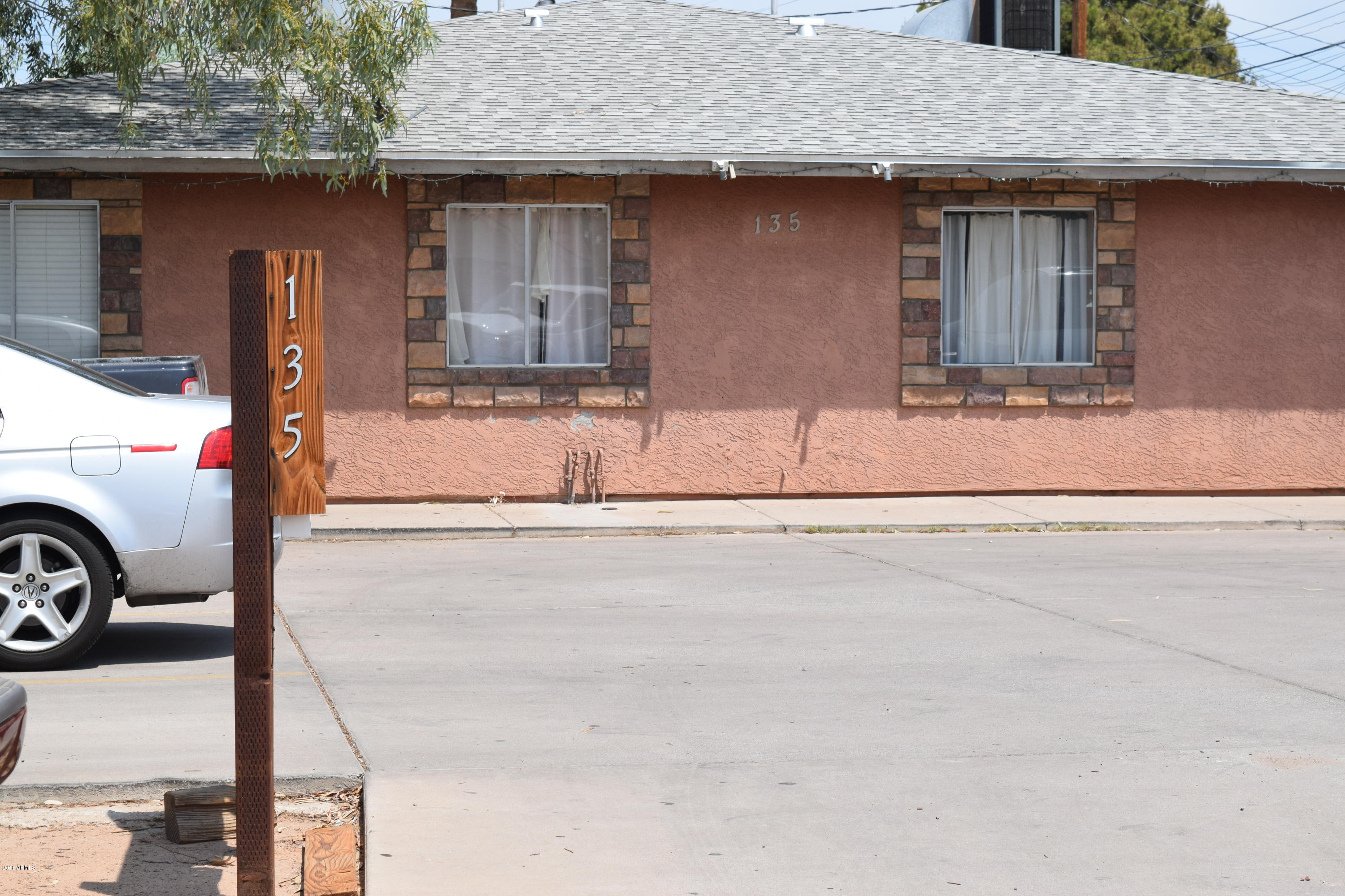 135 North Ext Road, Unit 1 Mesa, AZ 85201 - Photo 6 of 33 DSC_0067