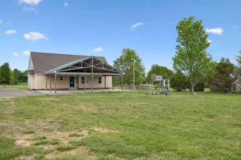 $675,000 | 1985 Egypt Road, Chapel Hill, TN 37034