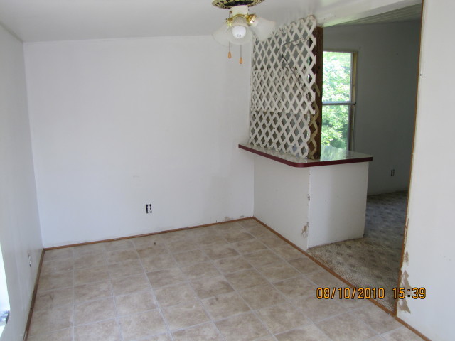 685 Powells Store Road Glade Hill, VA 24092 - Photo 6 of 11 Dining Area