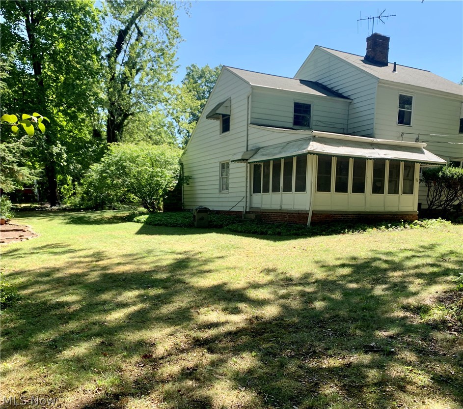 1582 Crest Road Cleveland Heights, OH 44121 - Photo 33 of 35 Gallery Image 33
