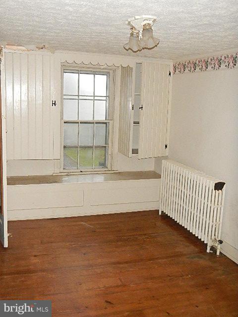 21517 Laytonsville Road Gaithersburg, MD 20882 - Photo 15 of 16 Bedroom