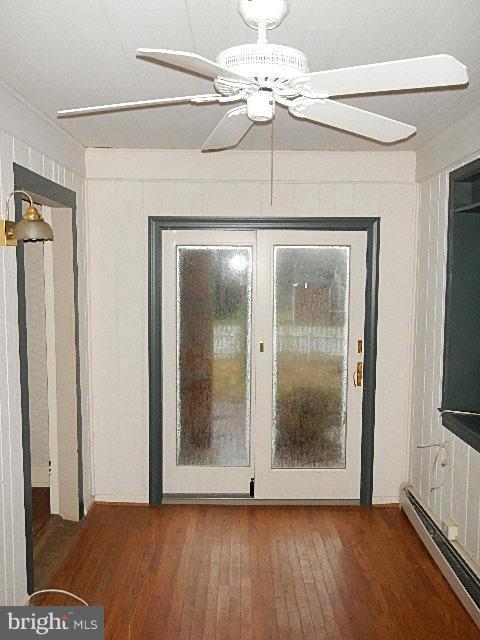 21517 Laytonsville Road Gaithersburg, MD 20882 - Photo 7 of 16 Dining Room