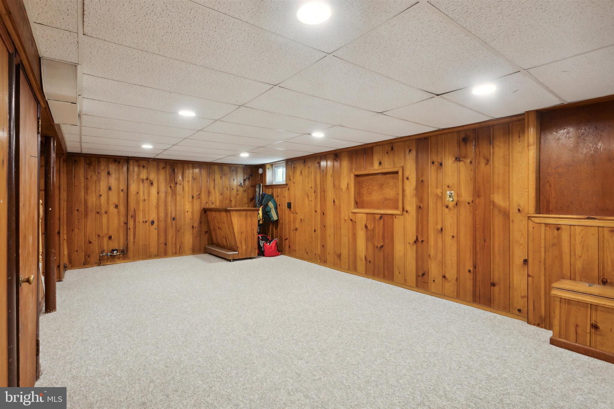 219 MacDade Boulevard Folsom, PA 19033 - Photo 14 of 27