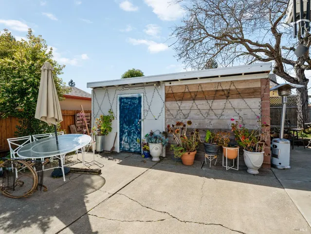 $1,588,000 | 2325 Georgia Street, Napa, CA 94559