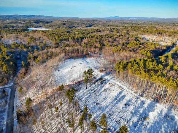 $819,999 | 15 Hot Hole Pond Road, Concord, NH 03301