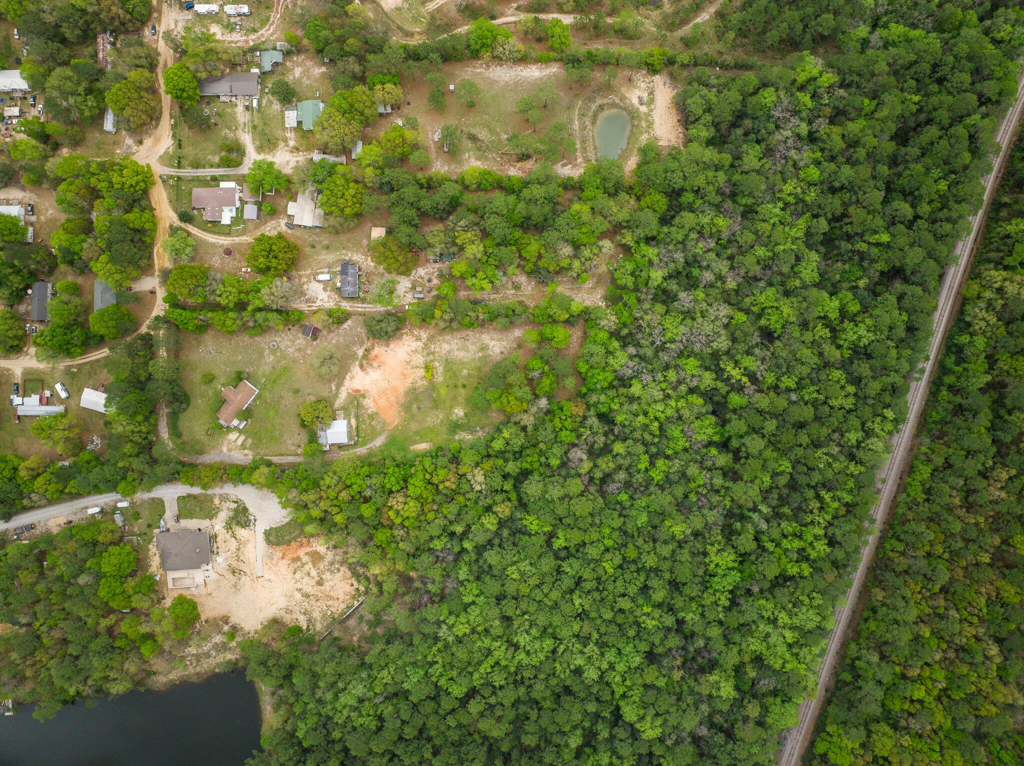 3062 Highland Avenue Crestview, FL 32539 - Photo 52 of 58 a view of a yard