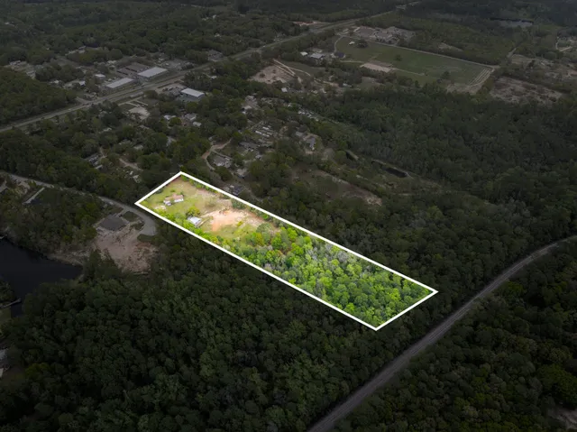 $365,000 | 3062 Highland Avenue, Crestview, FL 32539