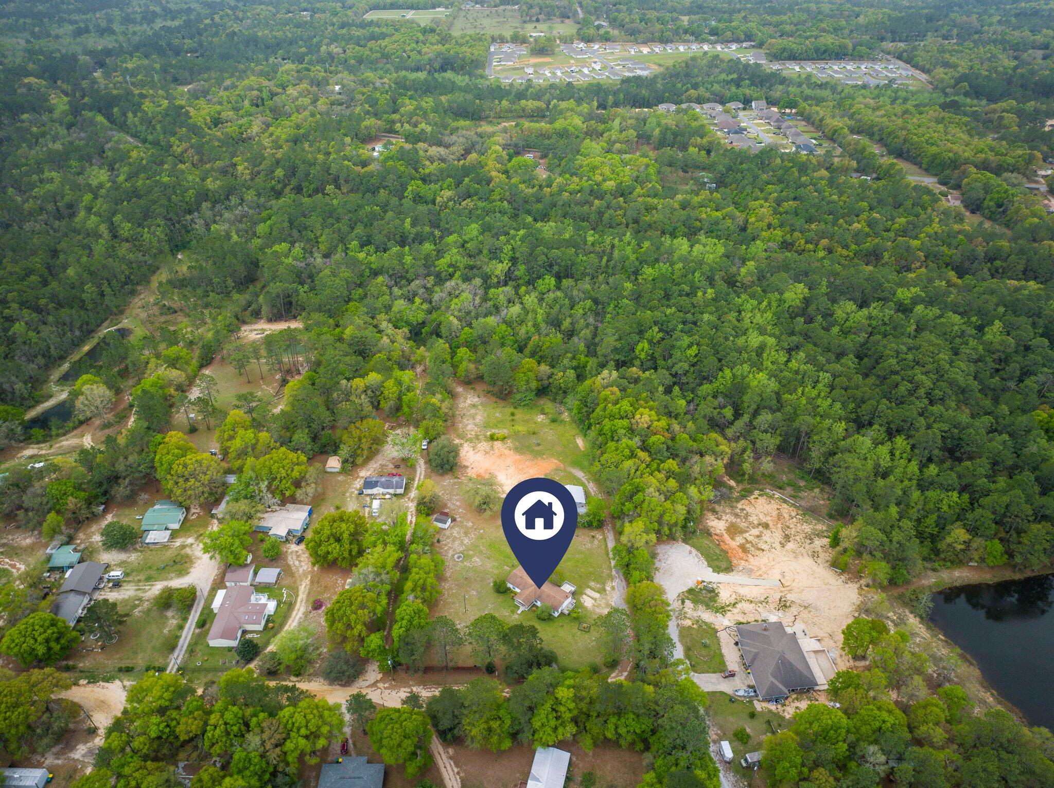 3062 Highland Avenue Crestview, FL 32539 - Photo 56 of 58 Moore Media_58